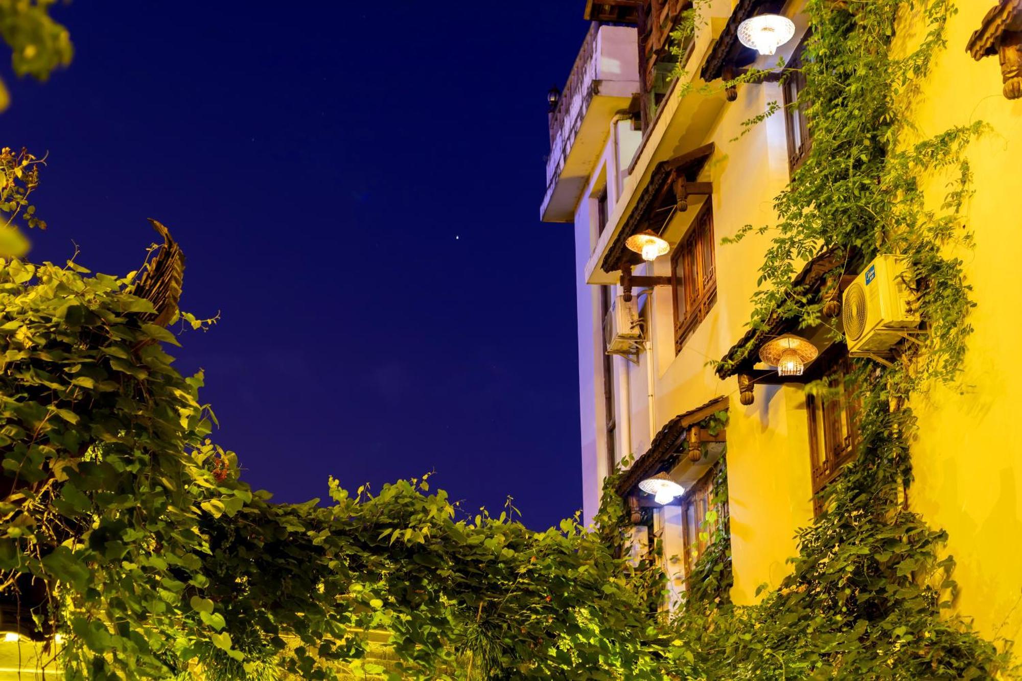 Butterfly Flowers Inn จางเจียเจี้ย ภายนอก รูปภาพ